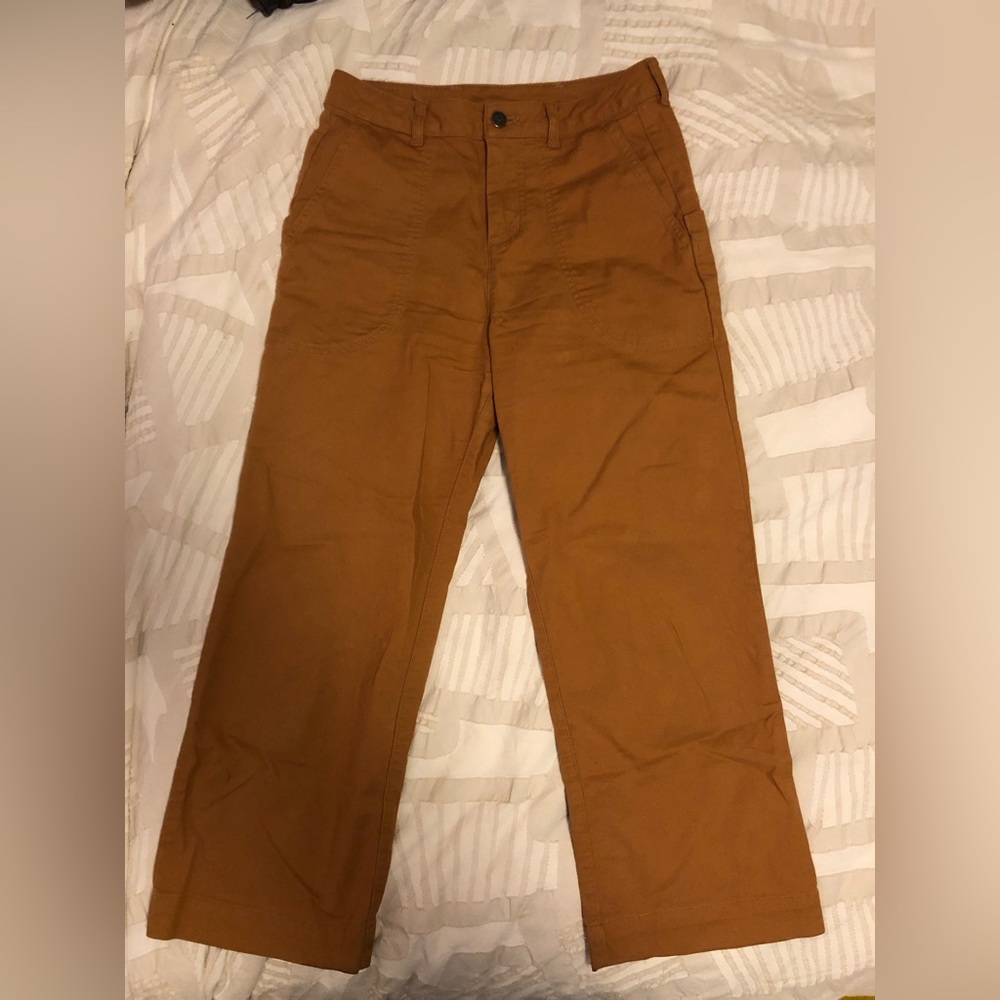 Patagonia - Women's Stand Up Cropped Pants - size 2